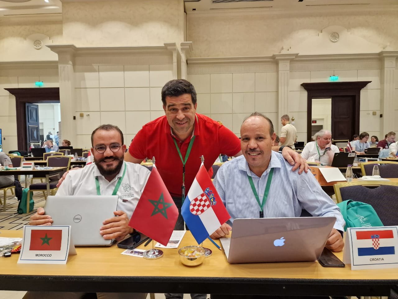 Avec les délégués de Croatie pendant l'IChO 2024